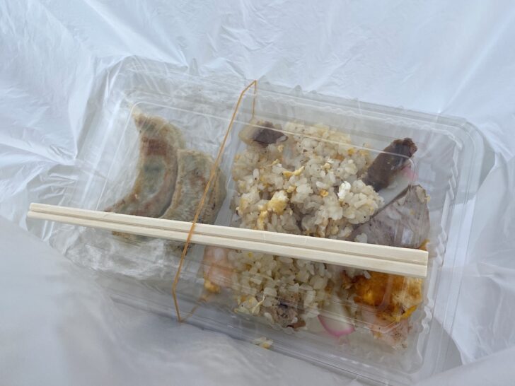 錦糸町「菜来軒」 ヴィジュアル萌えする炒飯を餃子とセットでいただく